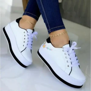 Jarryclub Women'S Fashion Round Toe Thick Sole Shallow Lace-Up Casual Sneakers