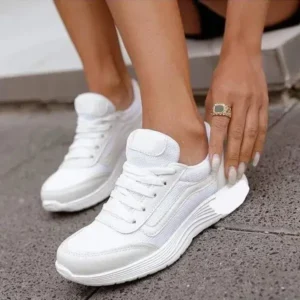 Jarryclub Women Casual Breathable Mesh Upper Flat Solid Color Sneakers