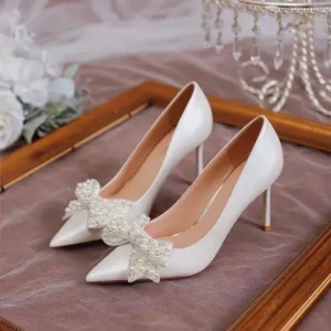 Jarryclub Women Fashion Sexy Pointed Satin Pearl Pointed Toe Shoes