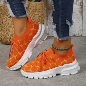 Jarryclub Women Fashion Plus Size Casual Flying Woven Lace-Up Round Toe Sneakers